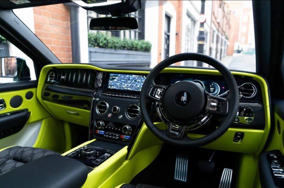Rolls Royce Cullinan series 2